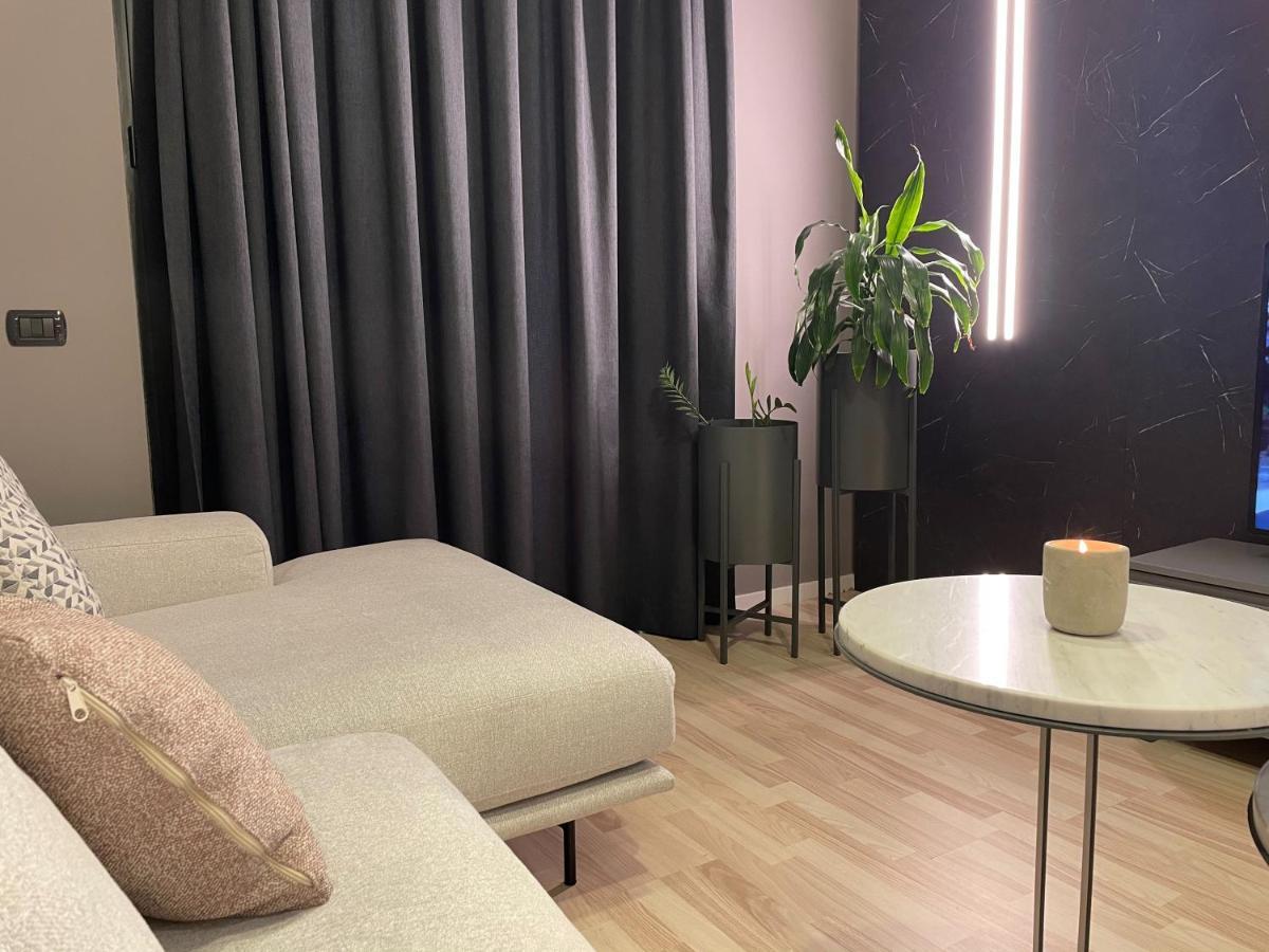 Tirana Lux Apartments Екстер'єр фото