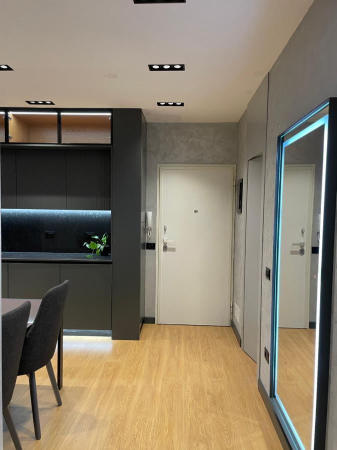 Tirana Lux Apartments Екстер'єр фото