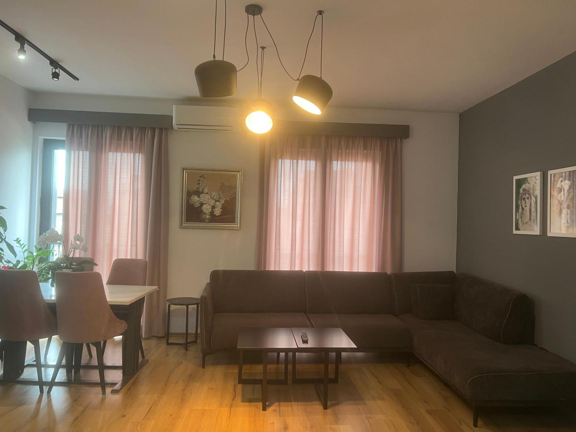 Tirana Lux Apartments Екстер'єр фото