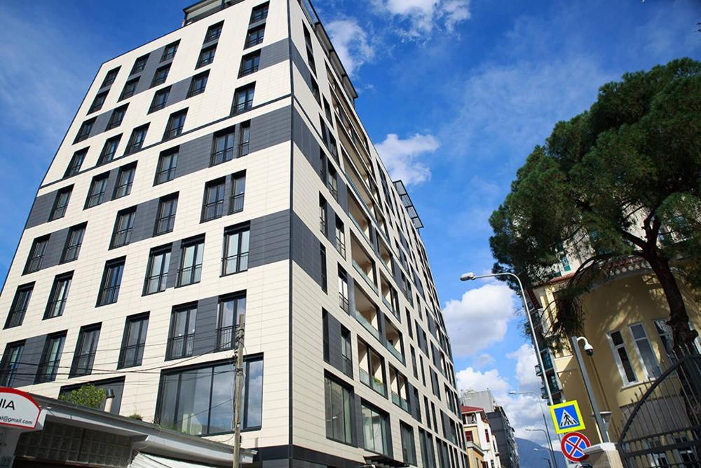 Tirana Lux Apartments Екстер'єр фото